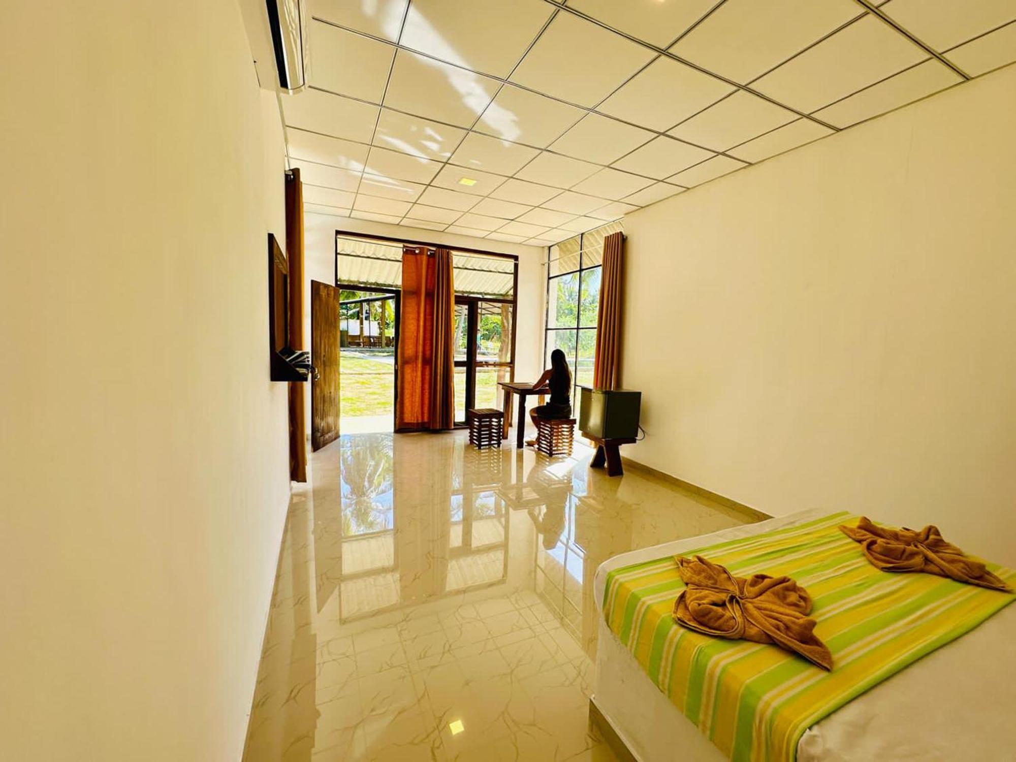 Eagle Safari Cottage Удавалаве Экстерьер фото