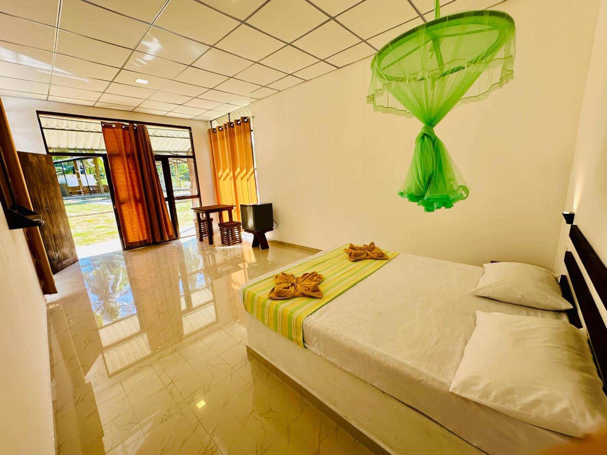 Eagle Safari Cottage Удавалаве Экстерьер фото
